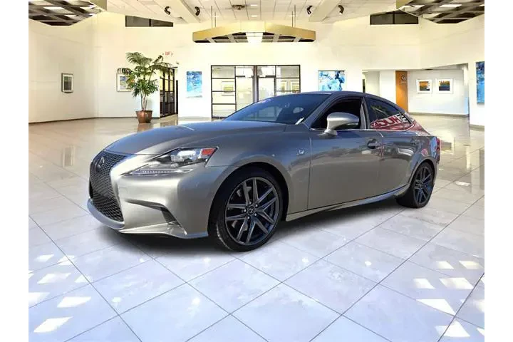 $24700 : Lexus IS 350 2016 4dr Sedan image 3