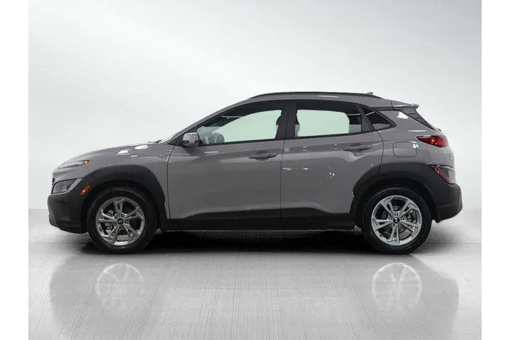 $20199 : Hyundai KONA 2023 SEL 4dr Cr image 2