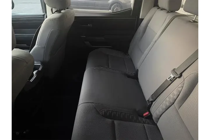 $37999 : Toyota Tundra 2023 4x2 SR5 4 image 8