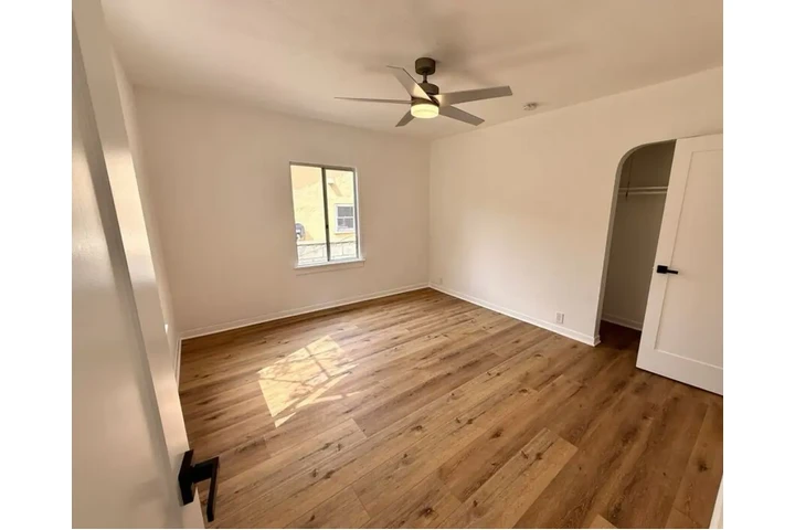 $2450 : 3Bed/2Bath House In Lynwood image 8