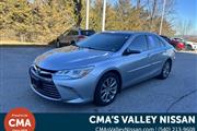 PRE-OWNED 2017 TOYOTA CAMRY