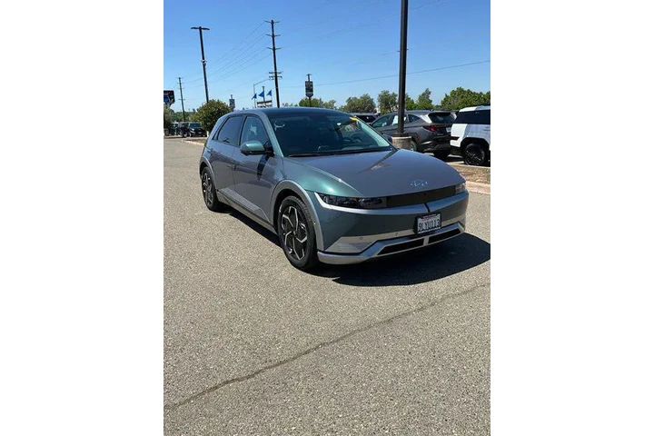 $29891 : Hyundai IONIQ 5 2024 Limited image 2
