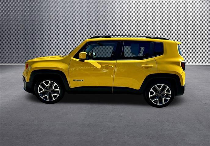 $14738 : 2015 Renegade Latitude image 4