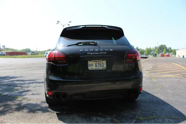 2014 Cayenne GTS image 5