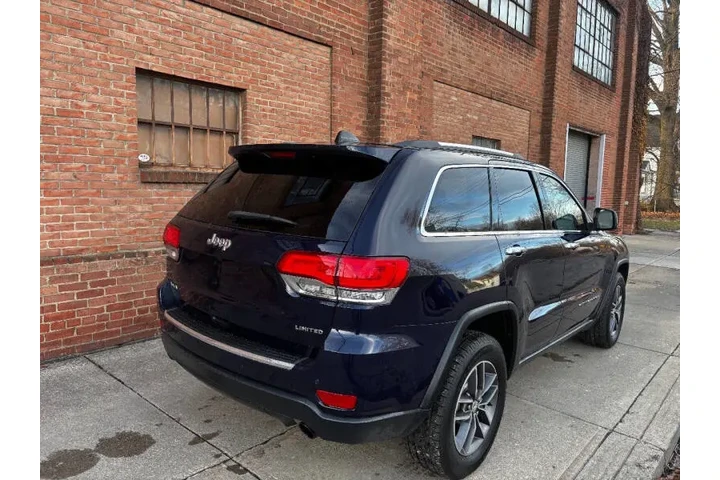 $16500 : 2018 Grand Cherokee Limited image 10