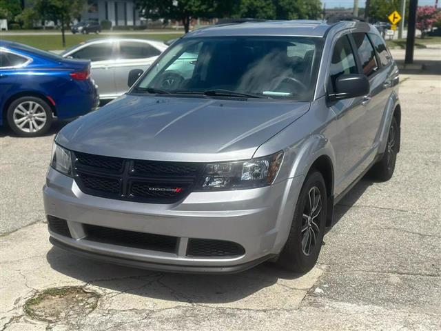 $15990 : 2018 DODGE JOURNEY image 4