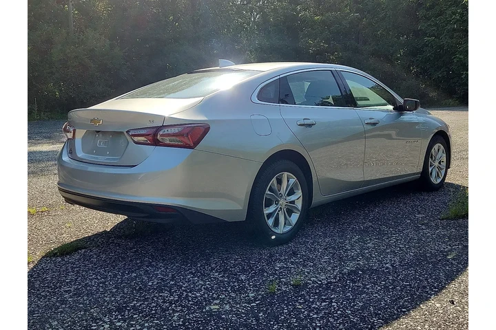 $12999 : Chevrolet Malibu 2022 LT 4dr image 5