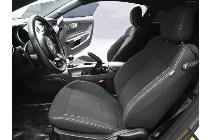 $35000 : Ford Mustang 2022 GT 2dr Fas image 10