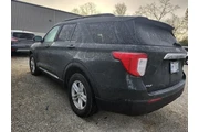 $29305 : Ford Explorer 2022 AWD XLT 4 thumbnail