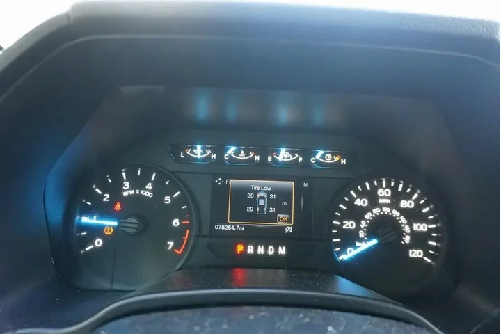 $24488 : Ford F-150 2020 4x2 XL 4dr S image 10