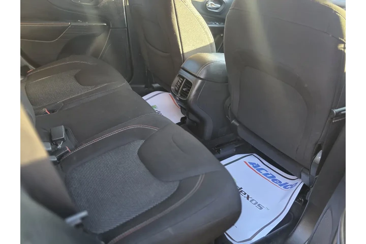 $8900 : 2017 Cherokee Latitude FWD image 7