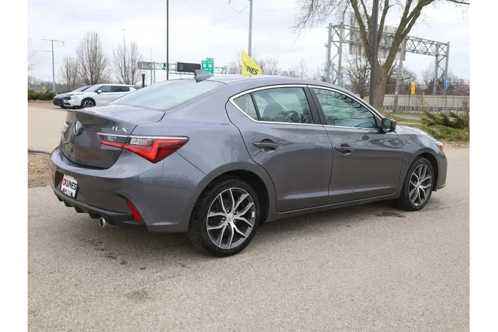 $18277 : Acura ILX 2020 4dr Sedan w/P image 9