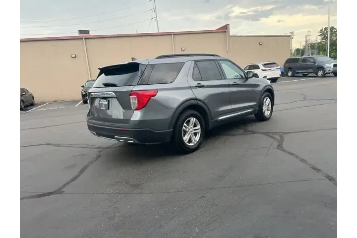 $27988 : Ford Explorer 2023 XLT 4dr S image 8