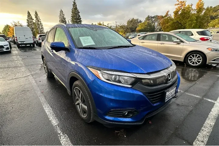 $20321 : Honda HR-V 2021 EX 4dr Cross image 2
