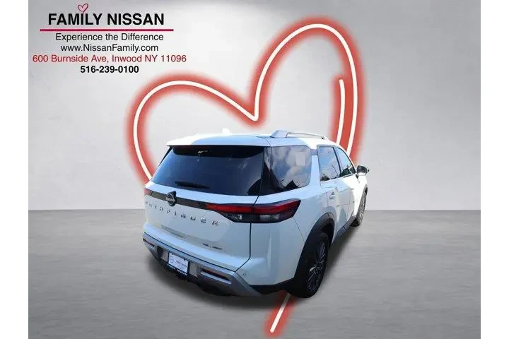 $27809 : Nissan Pathfinder 2022 AWD S image 3