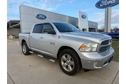 $14500 : Ram 1500 2018 4x4 SLT 4dr Cr thumbnail