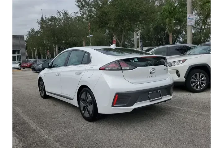 $19990 : Hyundai IONIQ Hybrid 2020 Li image 4