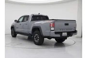 $36998 : Toyota Tacoma 2020 4x4 TRD O thumbnail