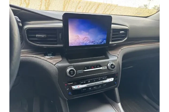 $24813 : Ford Explorer Hybrid 2020 Li image 9