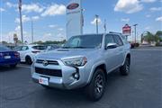 $49899 : PRE-OWNED 2024 TOYOTA 4RUNNER thumbnail