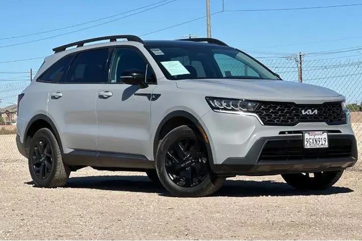 $28777 : Kia Sorento 2023 AWD X-Line image 2