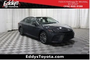 Toyota Camry 2025 AWD XLE 4d en Wichita