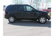 $7995 : 2000 Mercedes-Benz M-Class ML thumbnail
