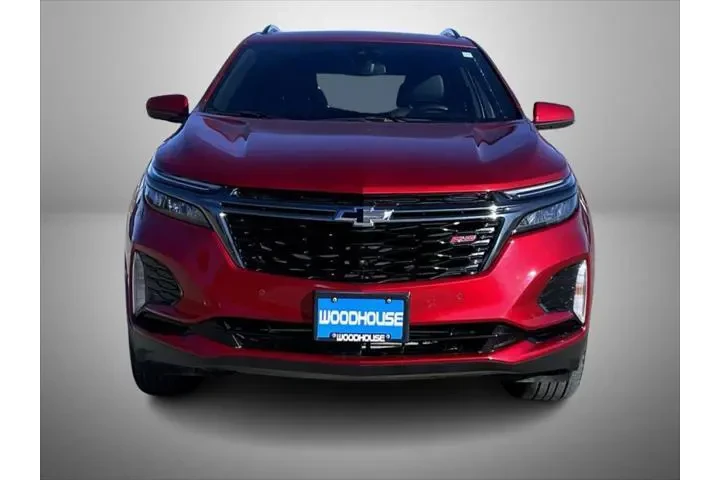 $27097 : Chevrolet Equinox 2023 4x4 R image 2