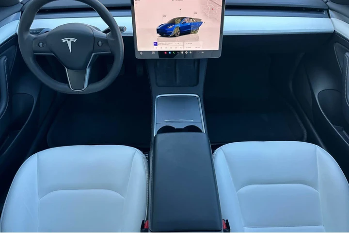 $26900 : Tesla Model 3 2023 4dr Sedan image 6
