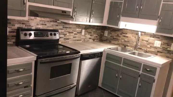 O Y A HOME REMODELING LLC image 3