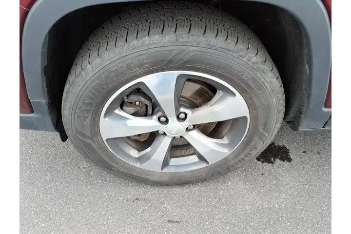 $21263 : Jeep Cherokee 2019 4x4 Limit image 10