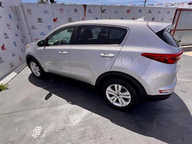 $16995 : Used 2018 Sportage LX FWD for image 6