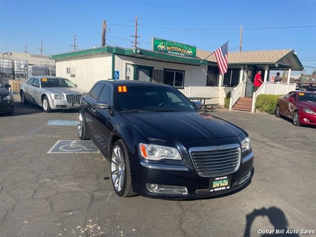 $10995 : 2011 300 Series Limited Sedan image 1