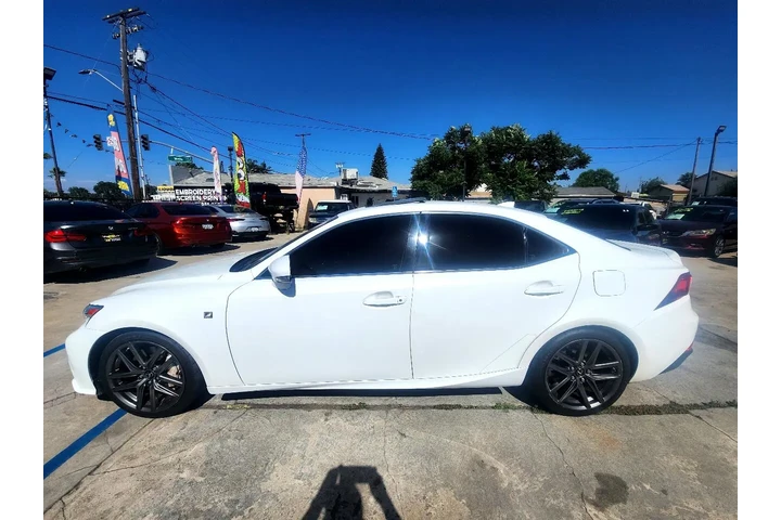 $17995 : 2016 IS 200t image 4