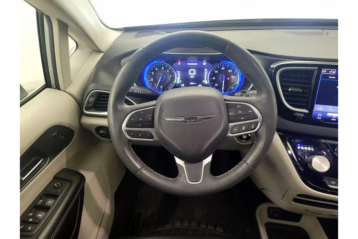 $24998 : Chrysler Pacifica 2023 Touri image 10