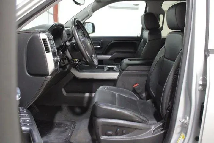 $27998 : Chevrolet Silverado 1500 201 image 3