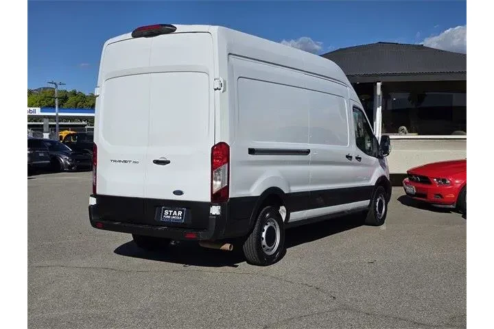 $37995 : Ford Transit 2023 350 3dr LW image 4