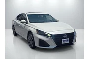 $23999 : Nissan Altima 2023 2.5 SL 4d thumbnail