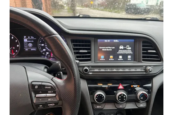 $17999 : 2019 Elantra Sport image 7