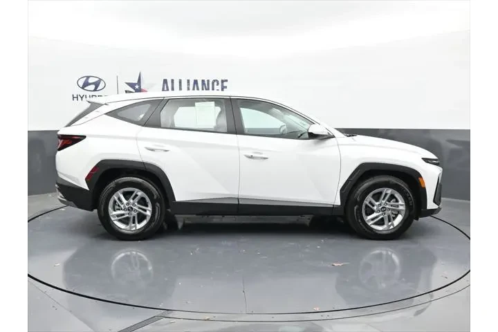 $26644 : Hyundai TUCSON 2025 SE 4dr S image 9