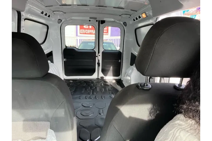 2016 RAM ProMaster City image 8