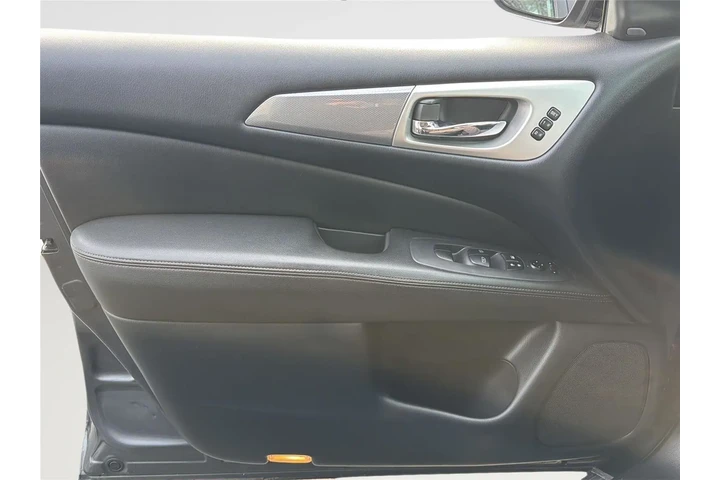 $18990 : Nissan Pathfinder 2019 4x4 S image 8