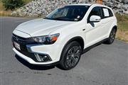 $18998 : PRE-OWNED 2019 MITSUBISHI OUT thumbnail