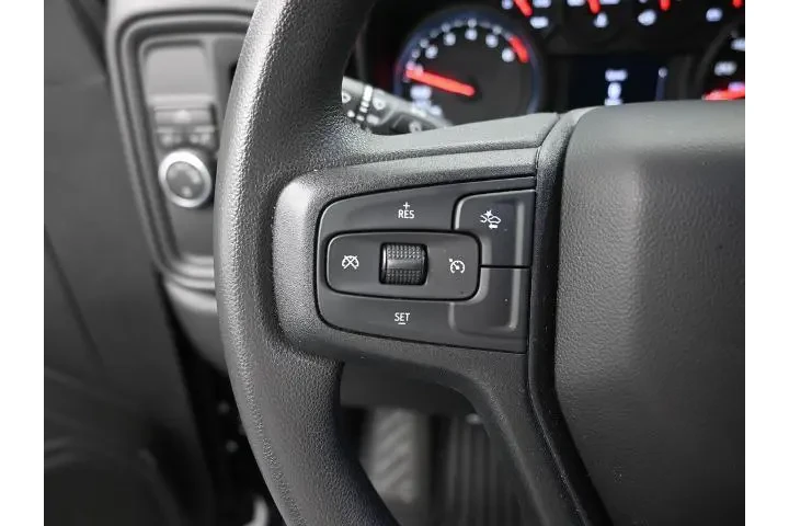 $36450 : Chevrolet Silverado 1500 202 image 6