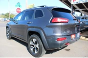 $11495 : 2015 Cherokee 4WD 4dr Trailha thumbnail
