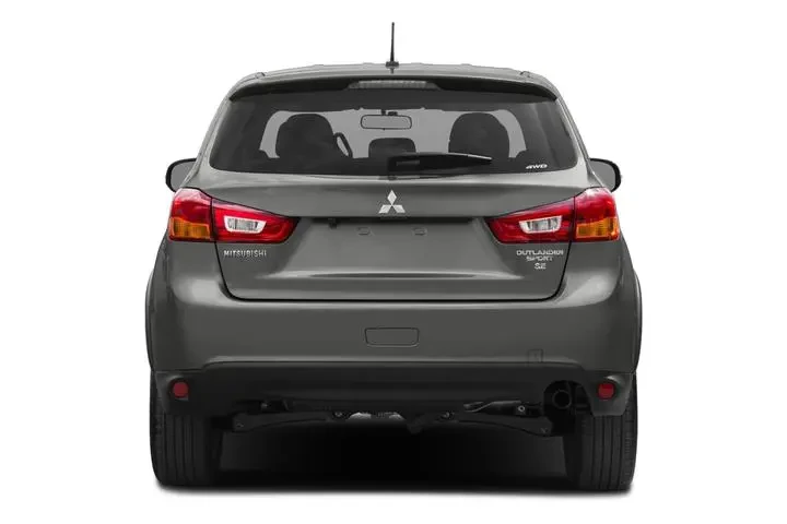 $11997 : Mitsubishi Outlander Sport 2 image 3