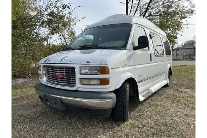 $9495 : 1999 GMC Savana G1500 image 1