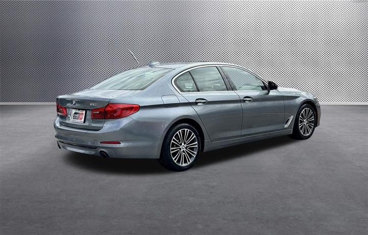 $22031 : 2017 BMW 5 Series 530i image 7