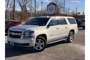 $15995 : 2015 Suburban LT thumbnail