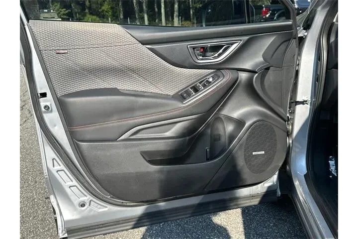 $20098 : Subaru Forester 2019 AWD Spo image 10